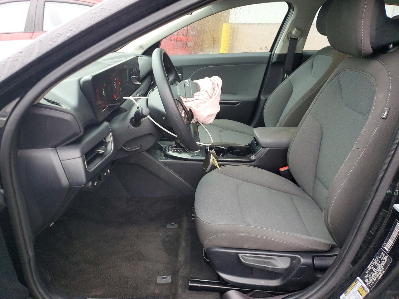 2025 KIA K4 LX photo 7