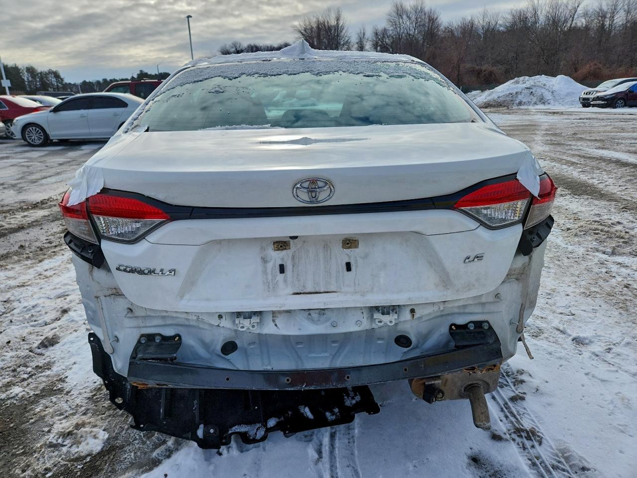 2021 TOYOTA COROLLA LE photo 6