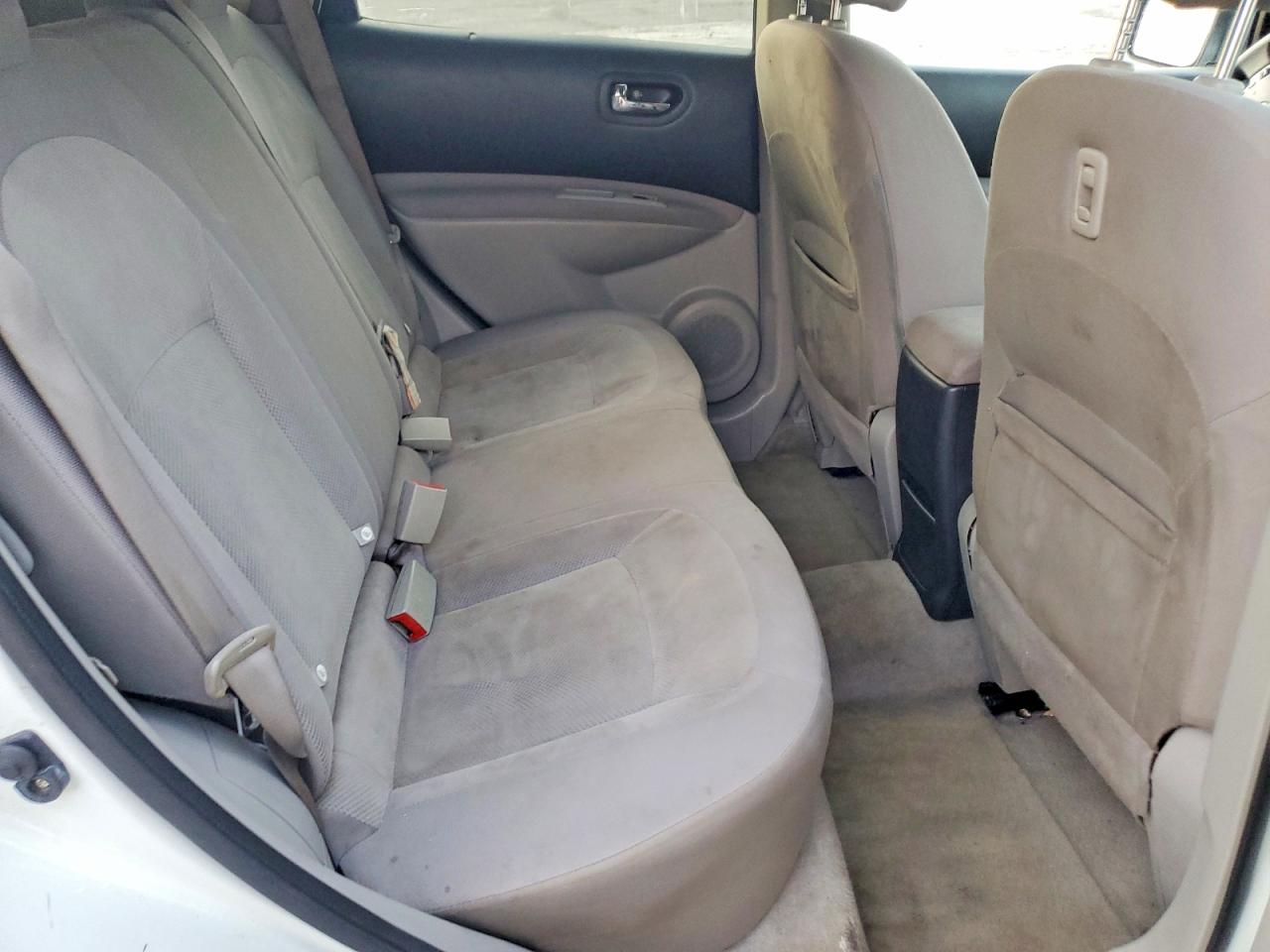 2013 NISSAN ROGUE S photo 11