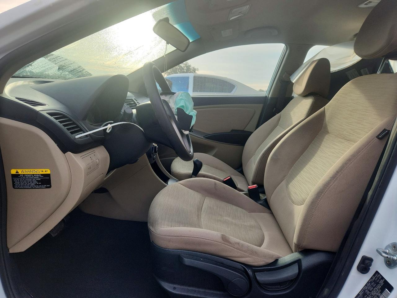 2017 HYUNDAI ACCENT SE photo 7