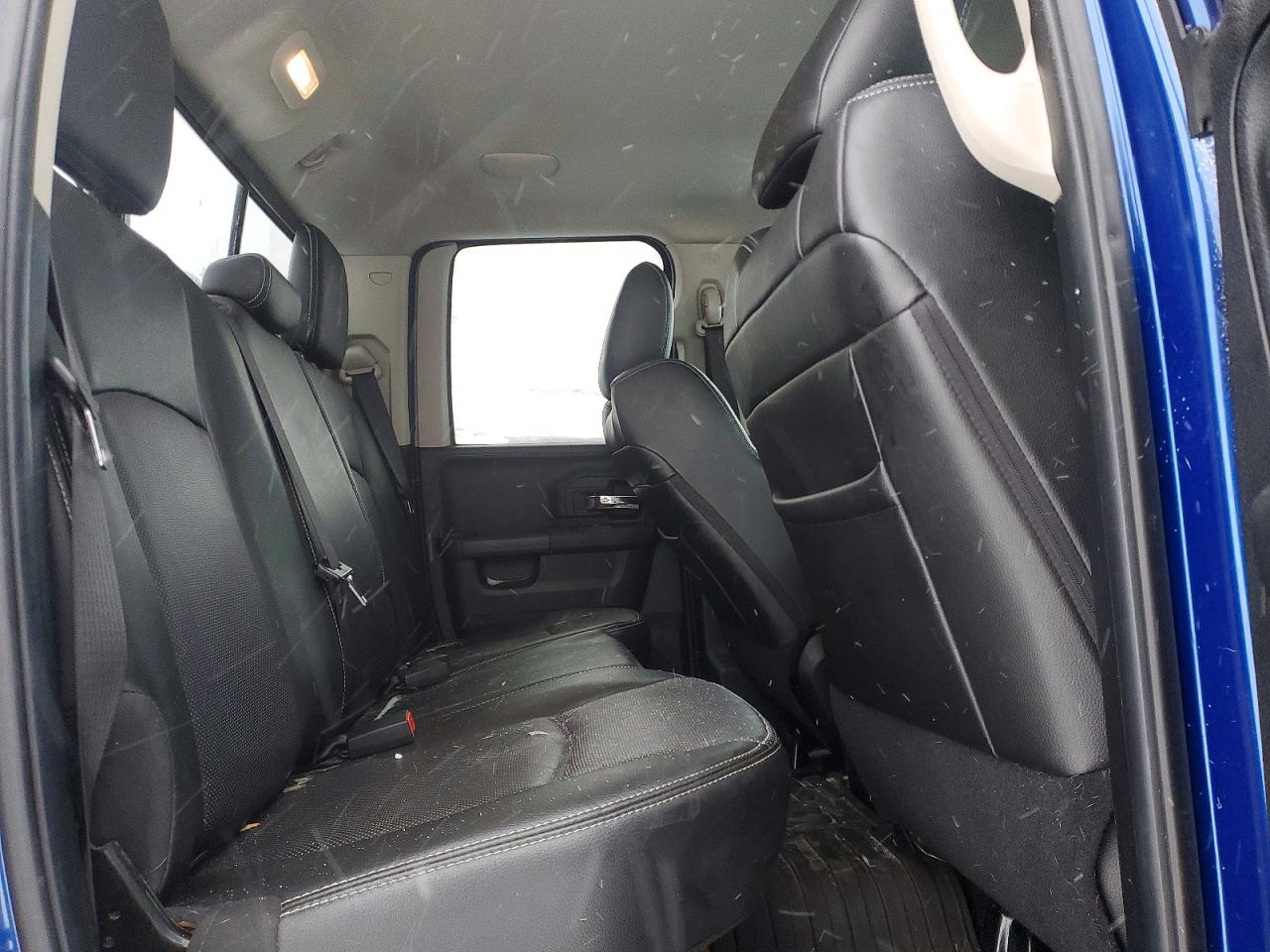 2014 RAM 1500 SPORT photo 10