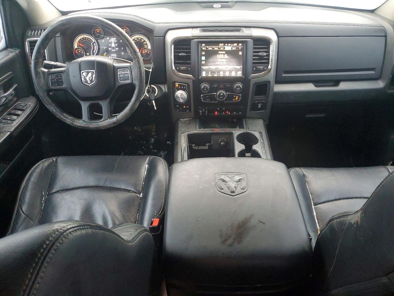 2014 RAM 1500 SPORT photo 8