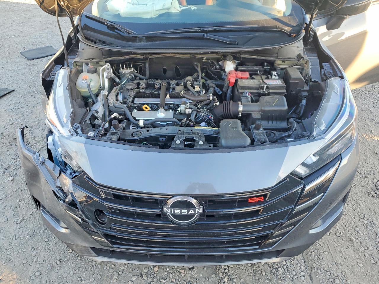 2025 NISSAN VERSA SR photo 11