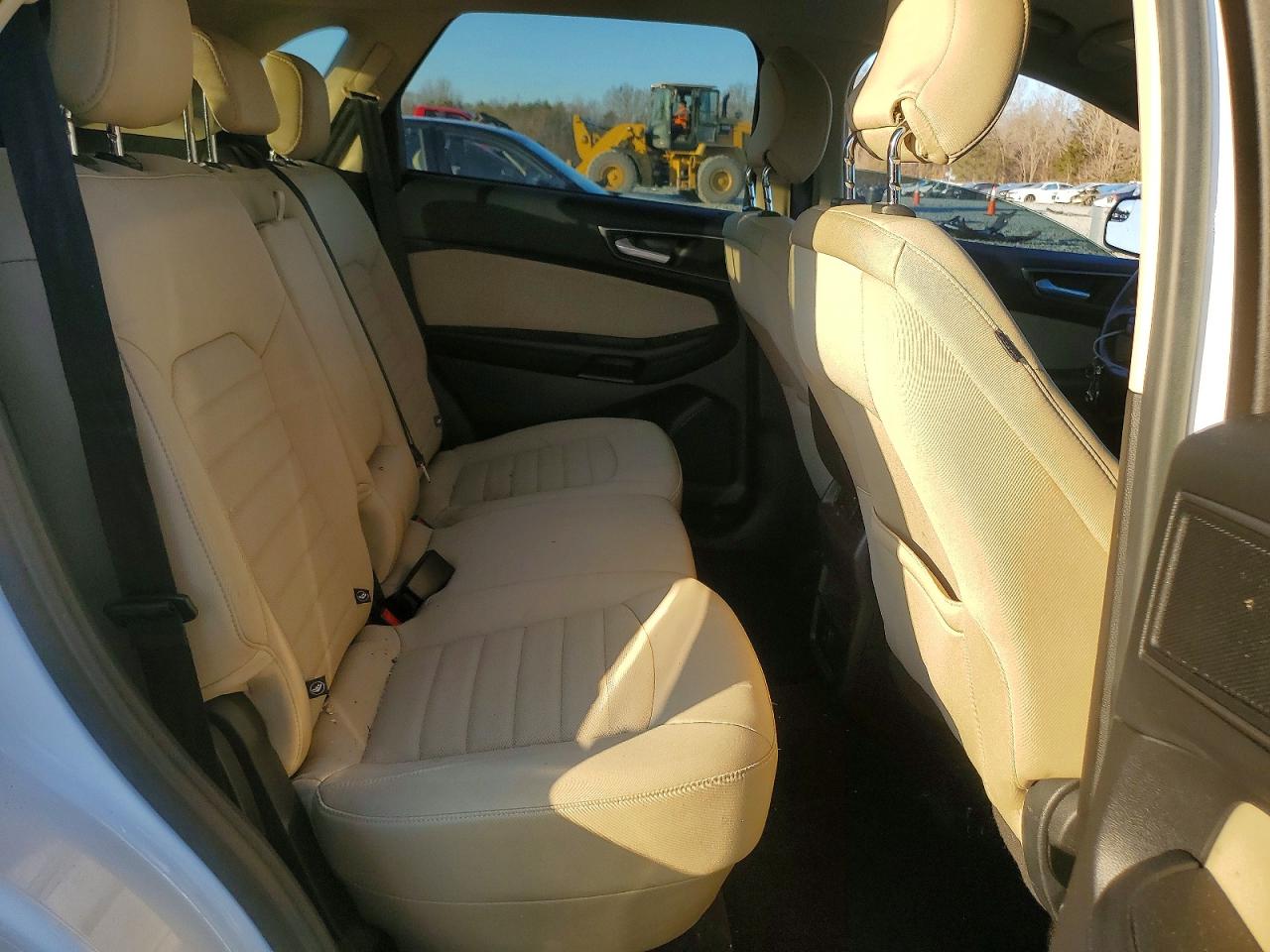 2016 FORD EDGE SE photo 10