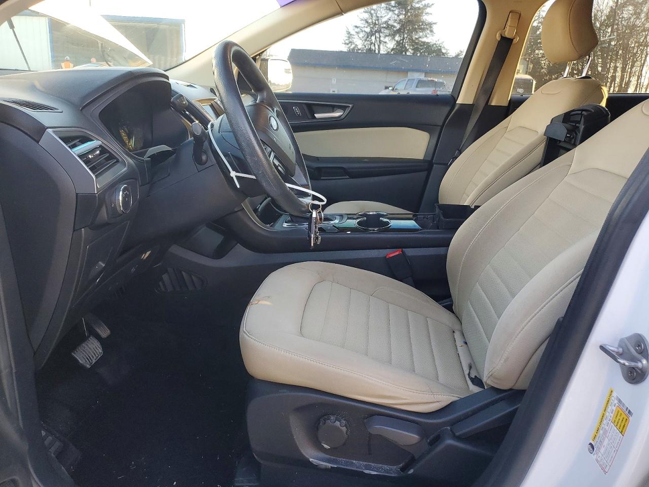 2016 FORD EDGE SE photo 7