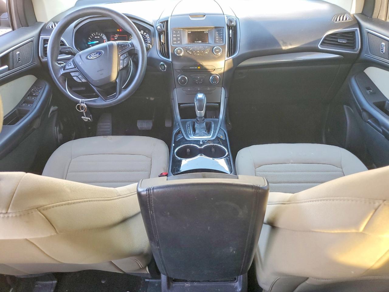 2016 FORD EDGE SE photo 8