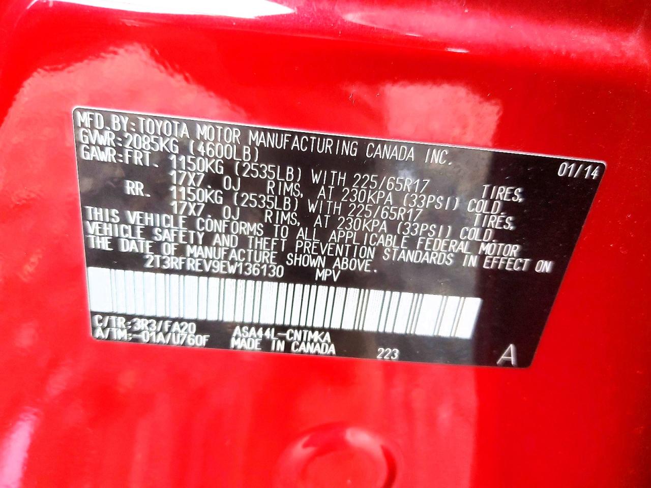 2014 TOYOTA RAV4 XLE photo 13