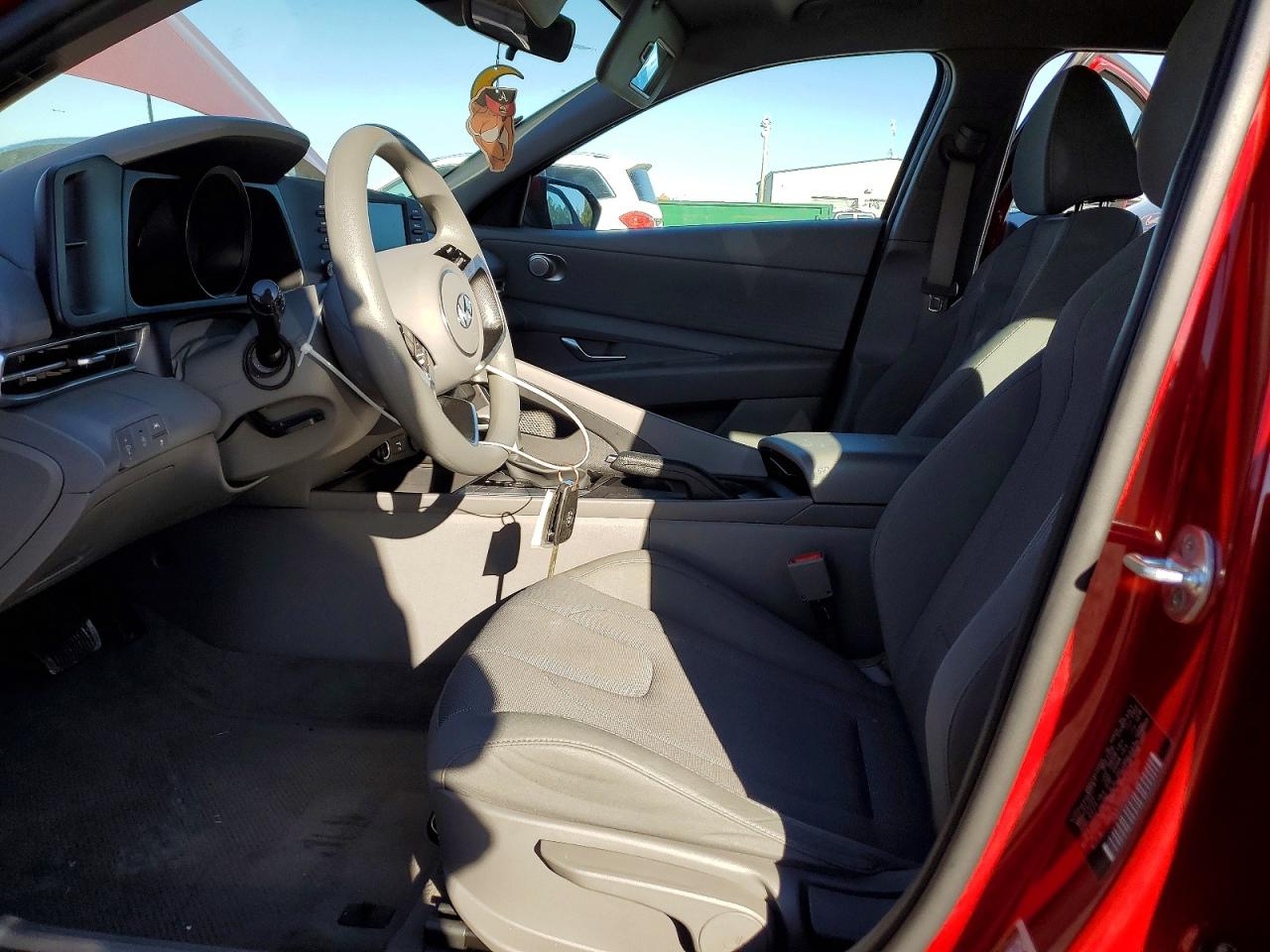2022 HYUNDAI ELANTRA SE photo 13