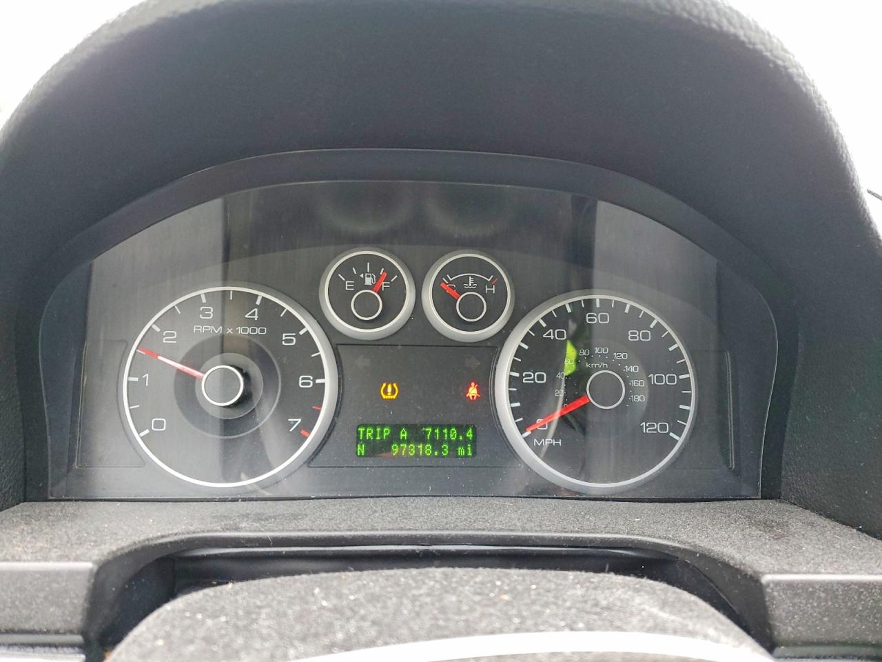 2009 FORD FUSION SE photo 9