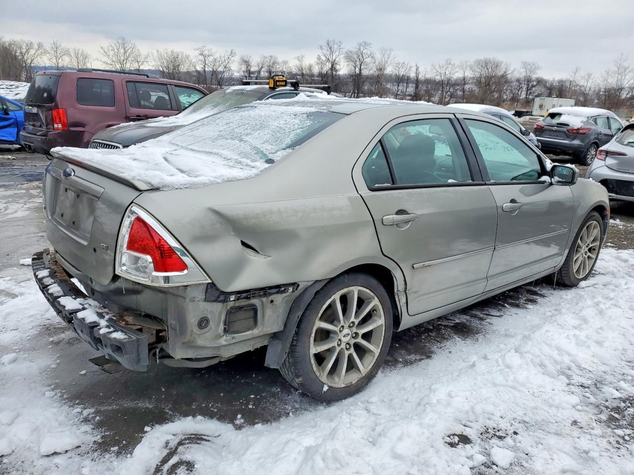 2009 FORD FUSION SE photo 3