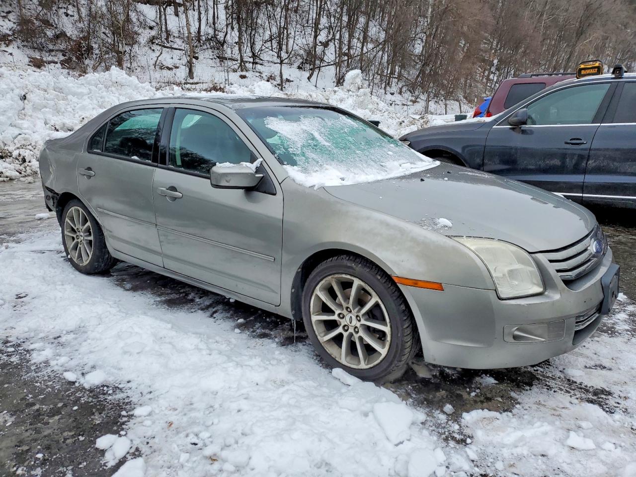 2009 FORD FUSION SE photo 4