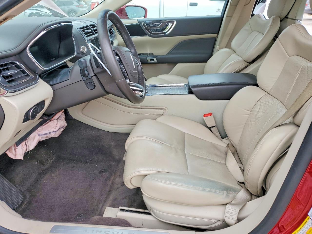 2017 LINCOLN CONTINENTAL SELECT photo 7