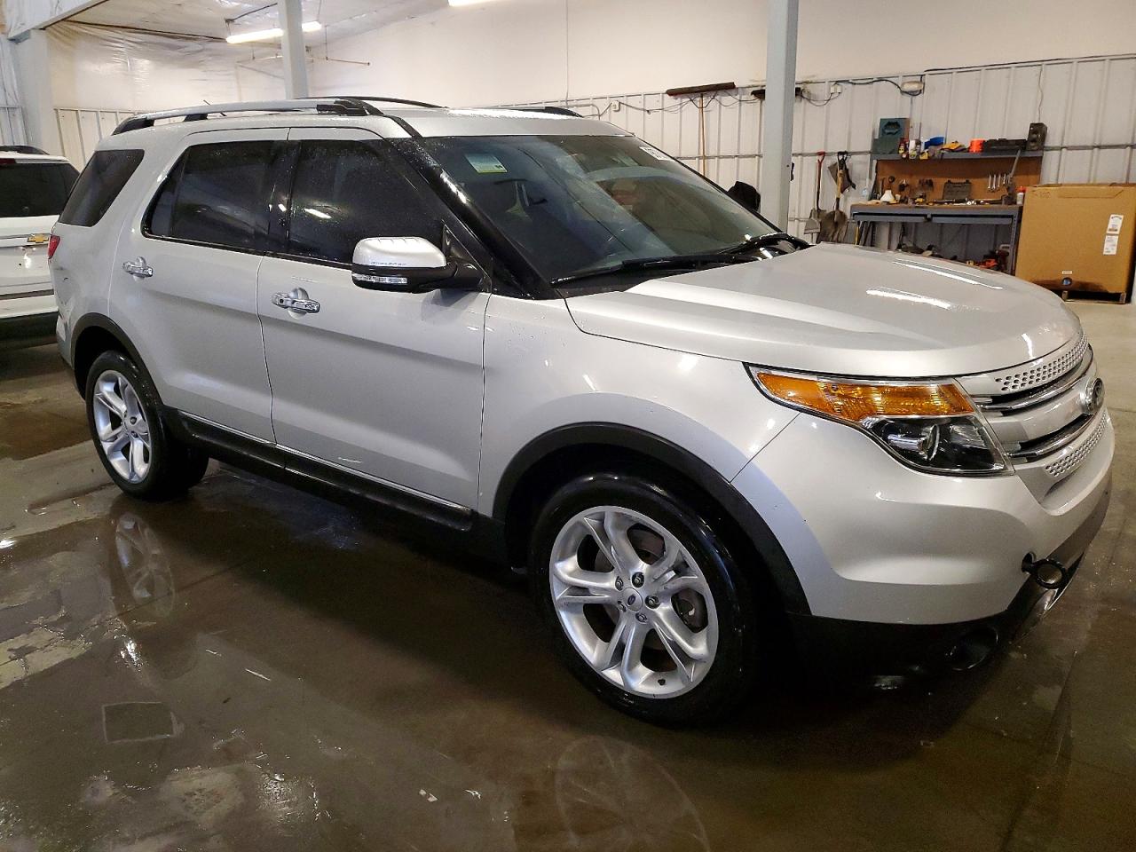 2015 FORD EXPLORER LIMITED photo 4