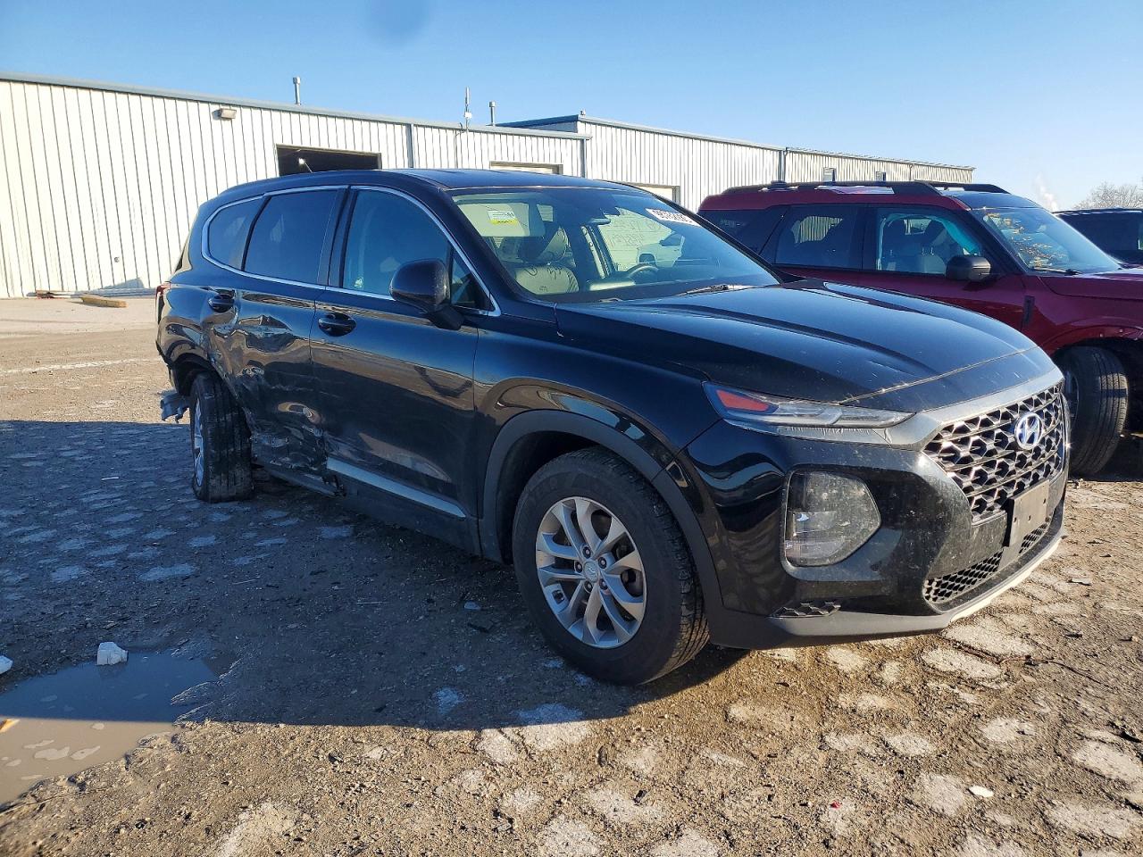2019 HYUNDAI SANTA FE SE photo 4