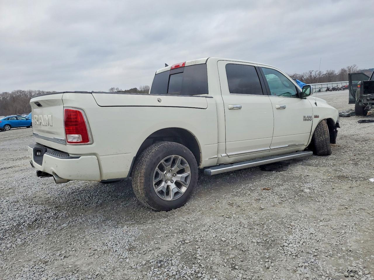 2018 RAM 1500 LONGHORN photo 5