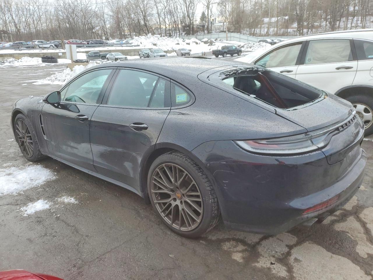 2023 PORSCHE PANAMERA BASE photo 2