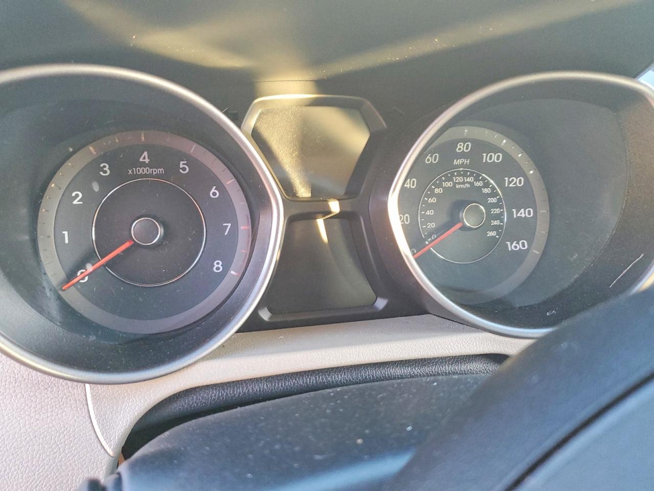 2014 HYUNDAI ELANTRA SE photo 9