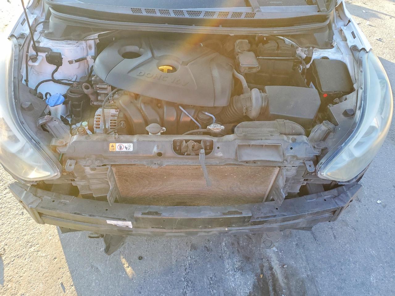 2014 HYUNDAI ELANTRA SE photo 11