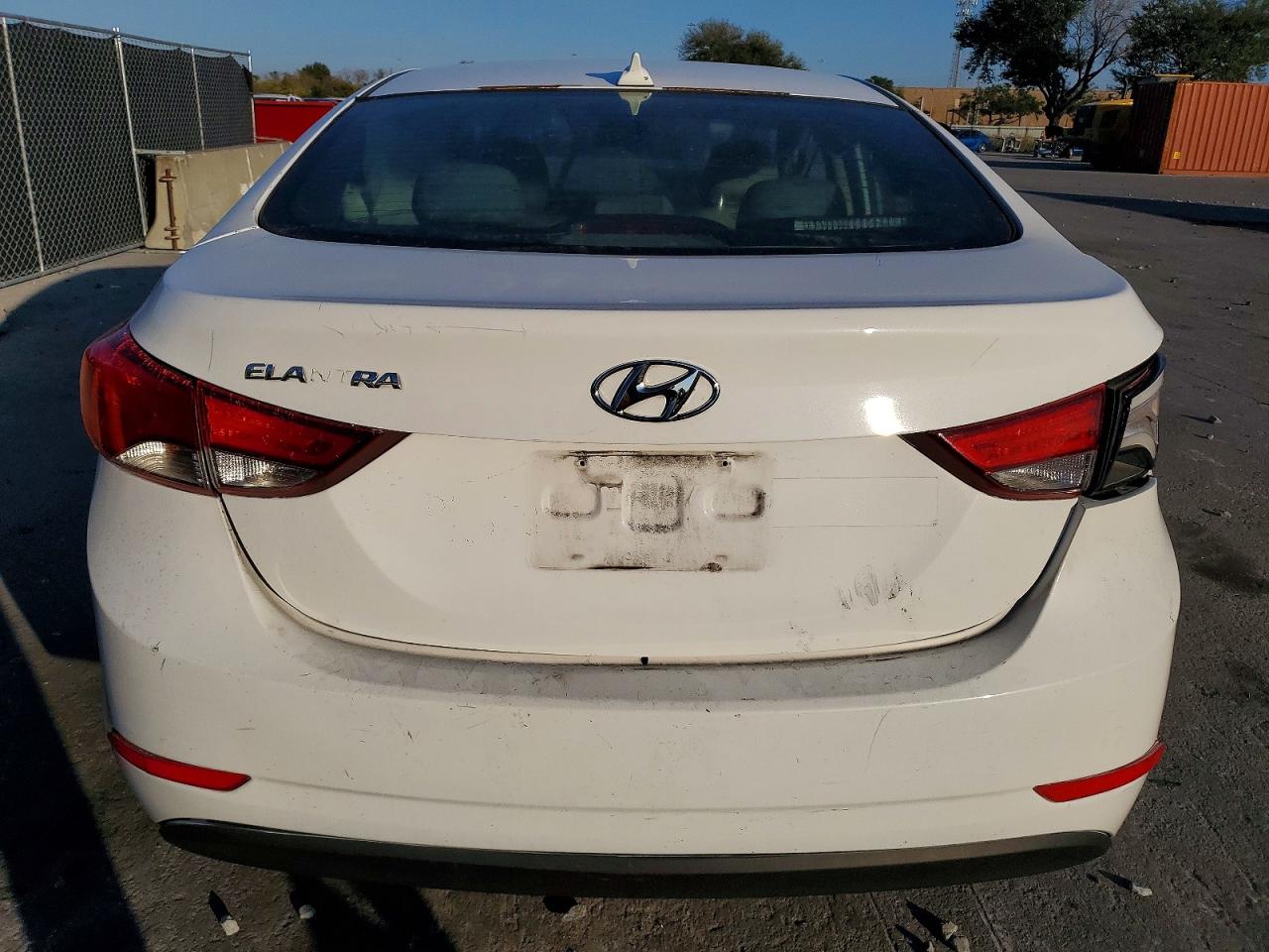 2014 HYUNDAI ELANTRA SE photo 6