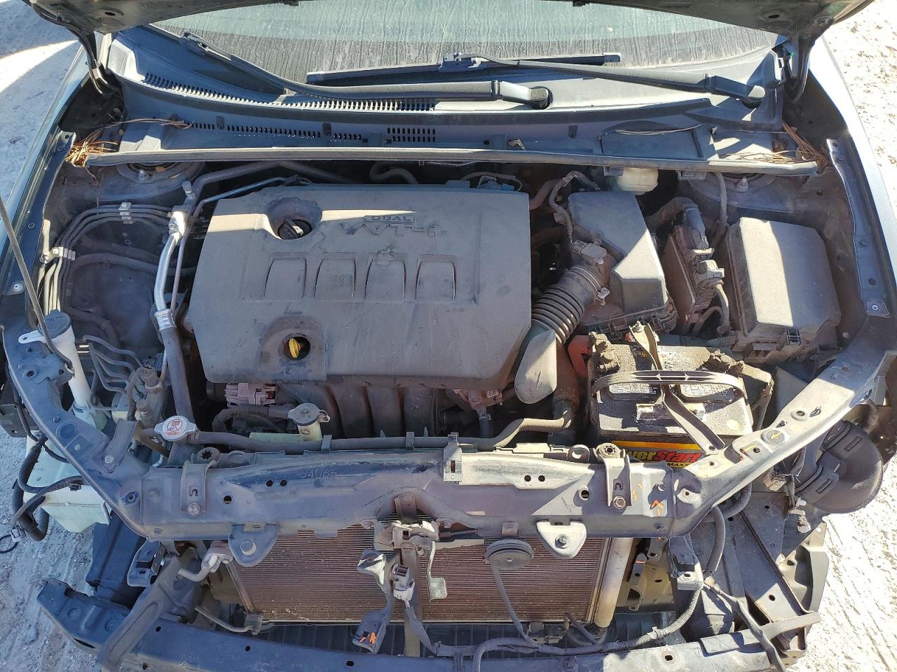2018 TOYOTA COROLLA L photo 11