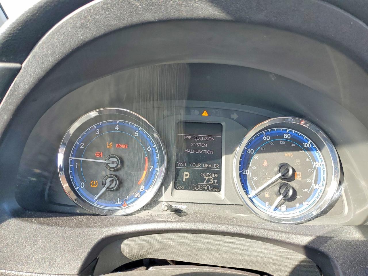 2018 TOYOTA COROLLA L photo 9