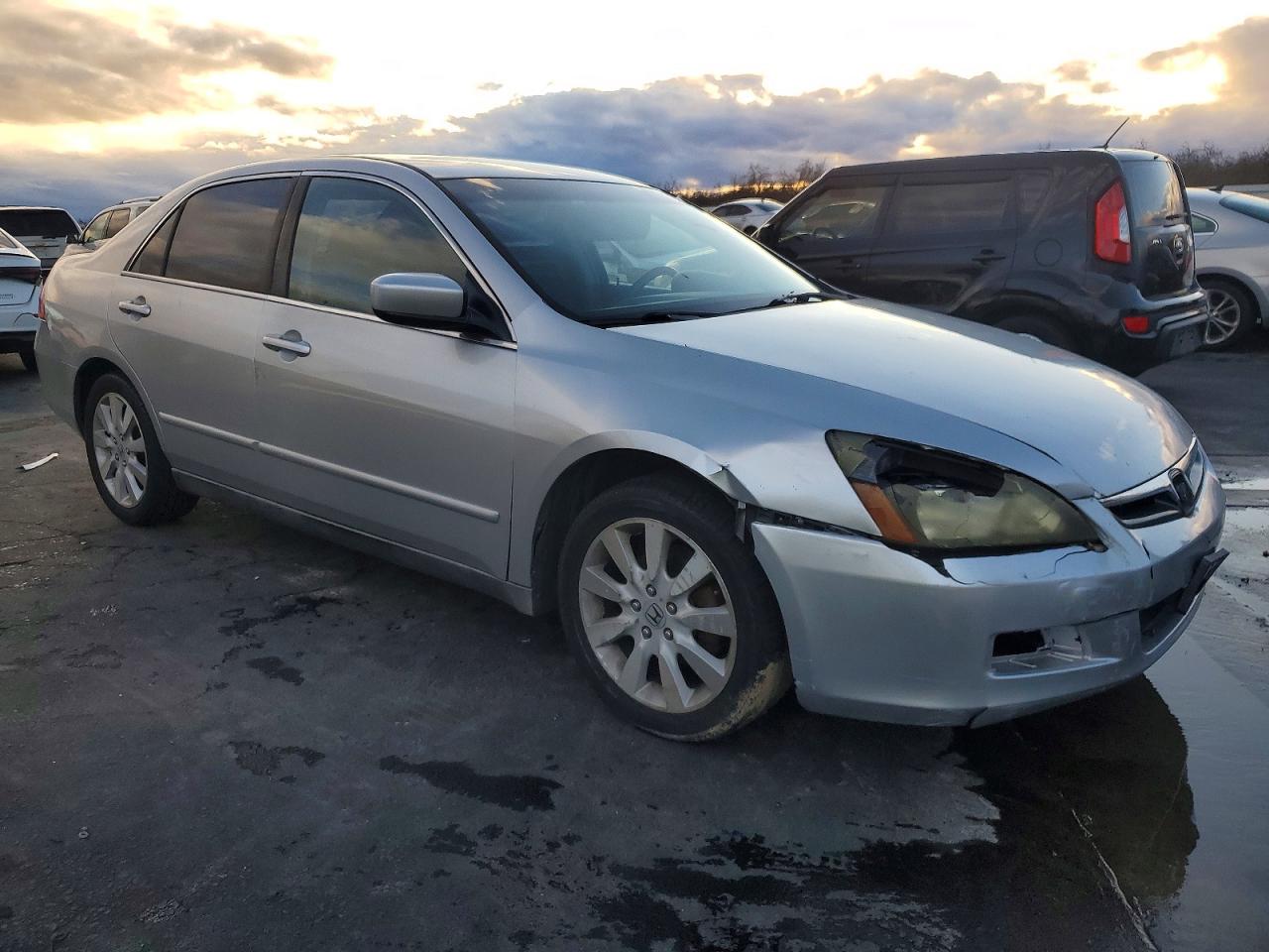 2007 HONDA ACCORD SE photo 4