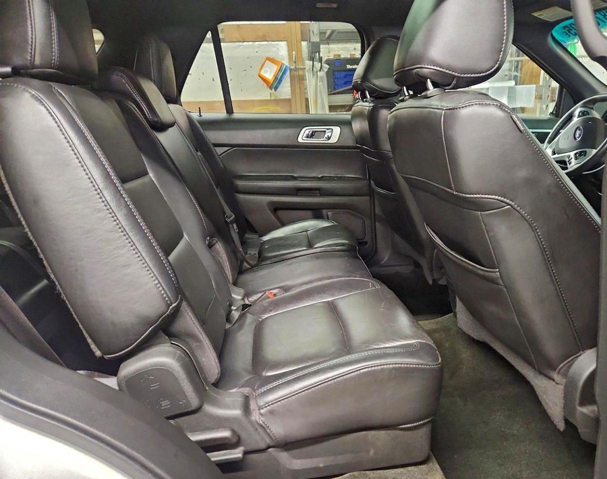2011 FORD EXPLORER XLT photo 11