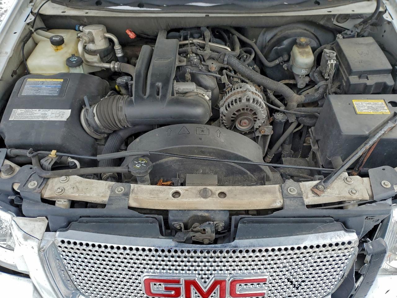 2005 GMC ENVOY DENALI photo 23
