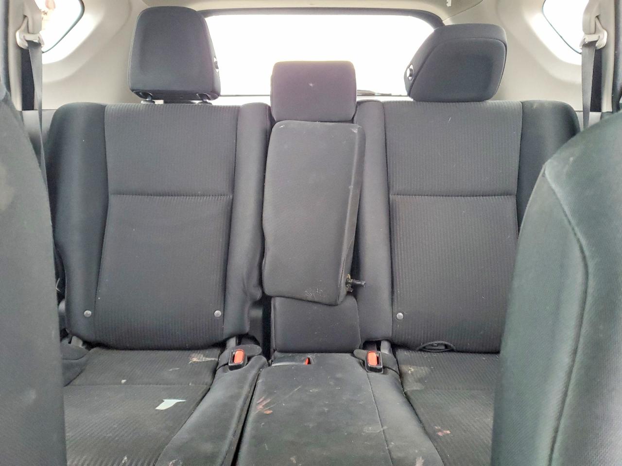 2016 TOYOTA RAV4 LE photo 10