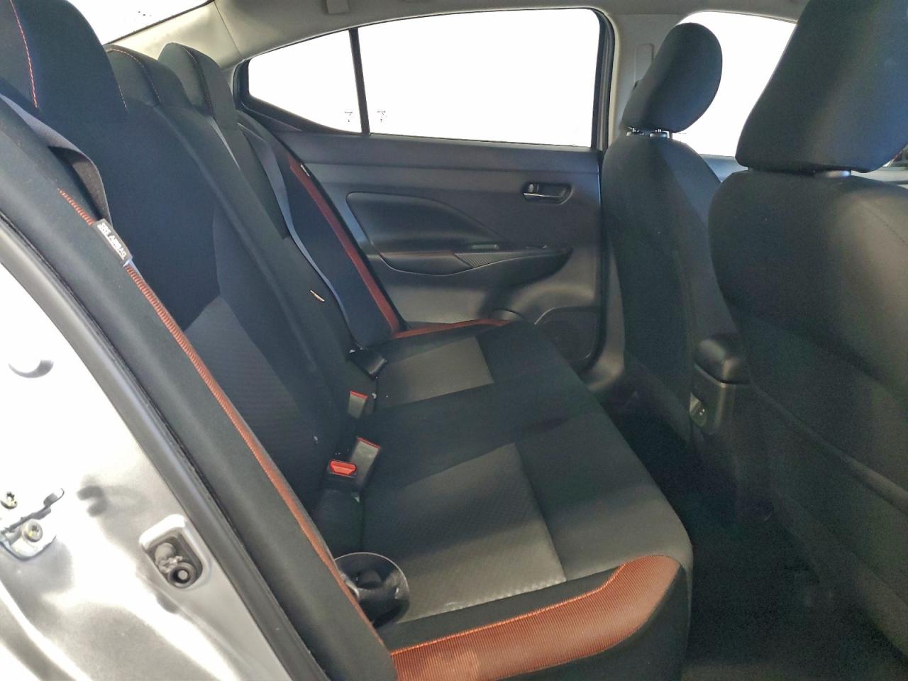 2024 NISSAN VERSA SR photo 10