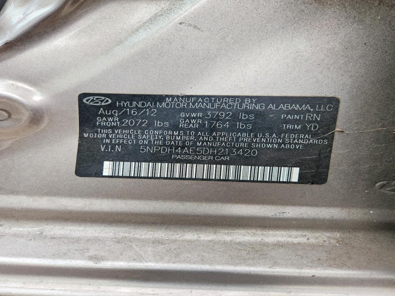 2013 HYUNDAI ELANTRA GLS photo 12