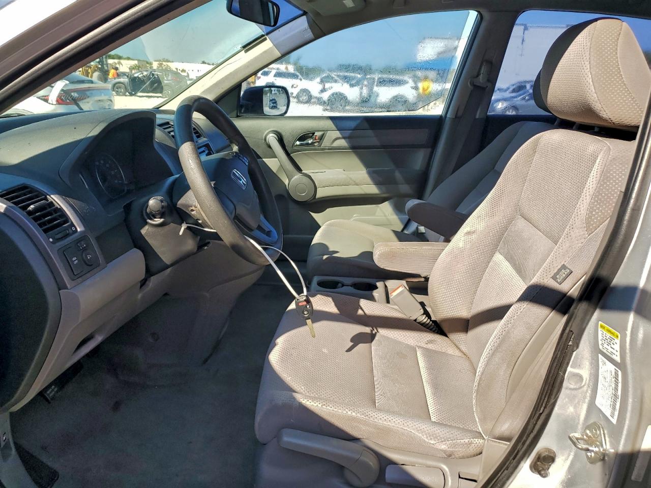 2009 HONDA CR-V LX photo 7