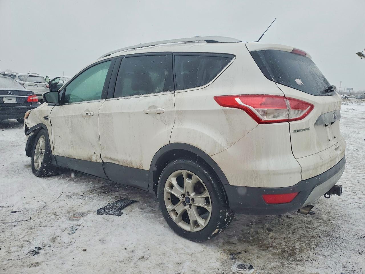 2016 FORD ESCAPE TITANIUM photo 2
