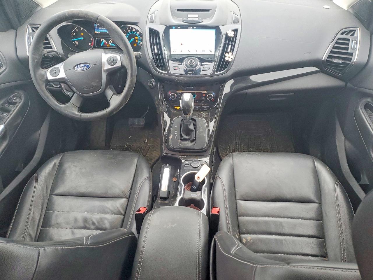 2016 FORD ESCAPE TITANIUM photo 8