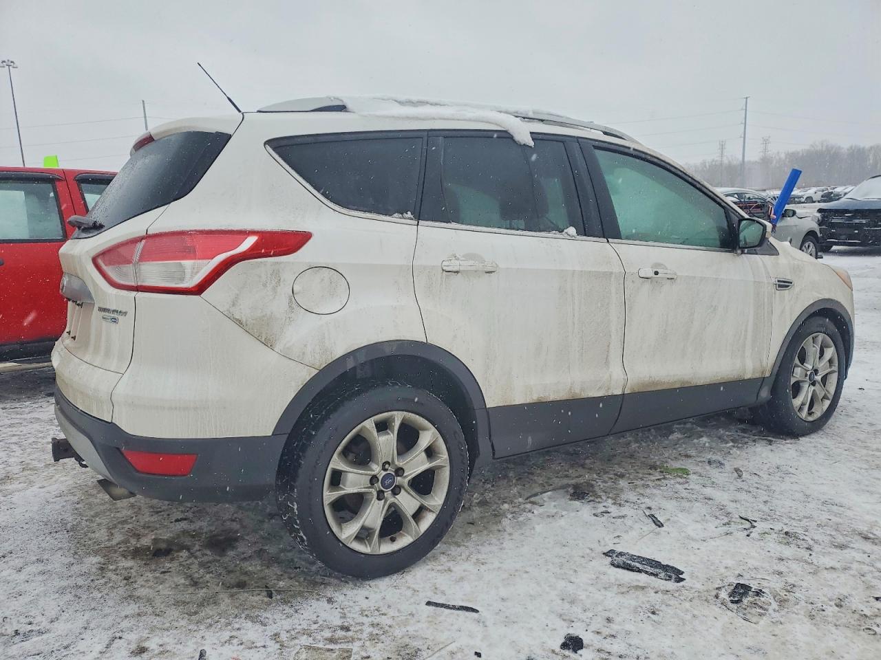 2016 FORD ESCAPE TITANIUM photo 3