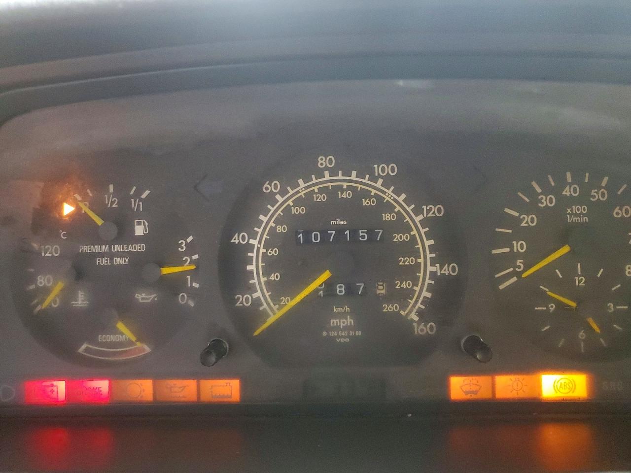 1990 MERCEDES-BENZ 300 CE photo 9