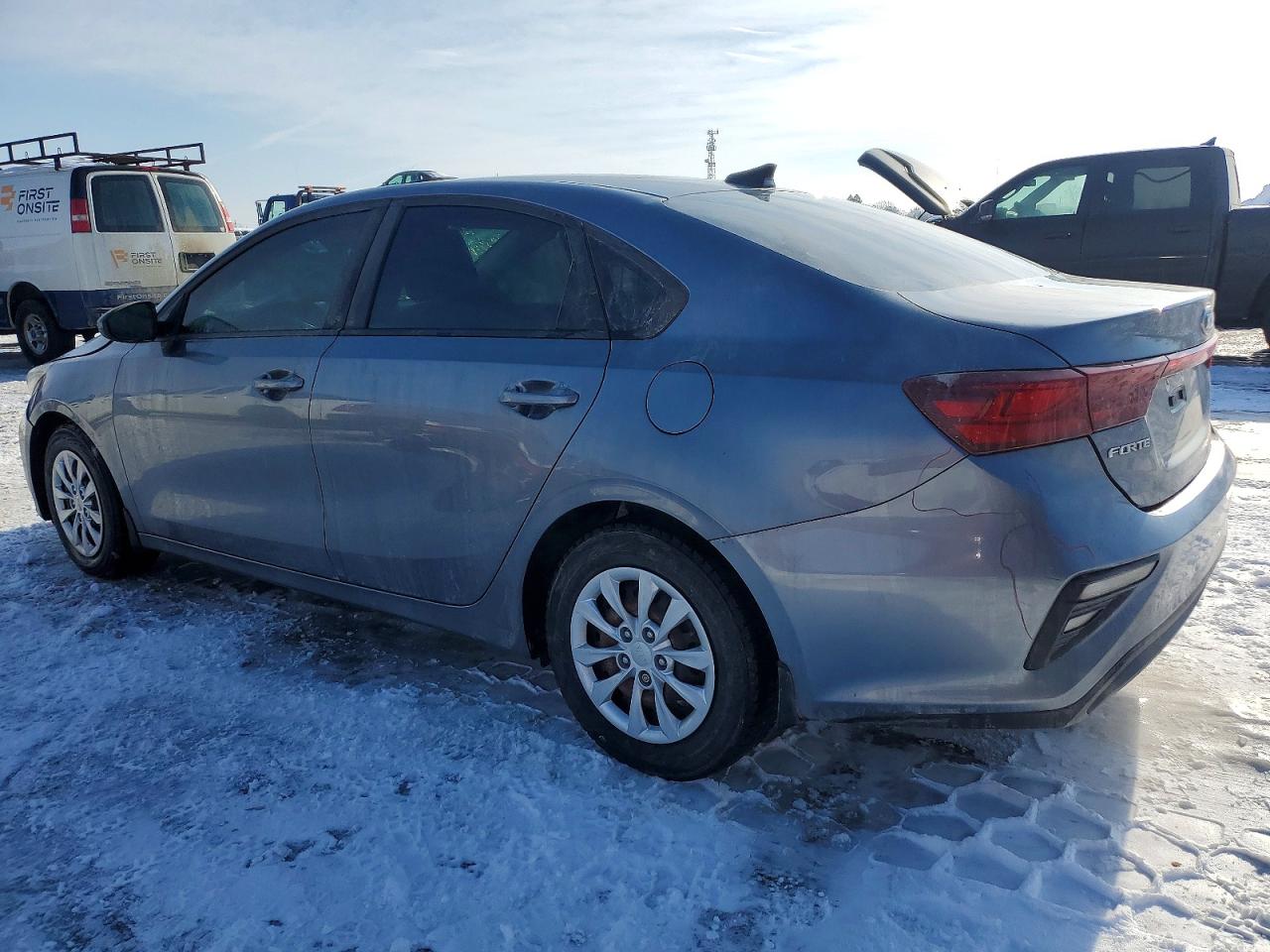 2019 KIA FORTE FE photo 2
