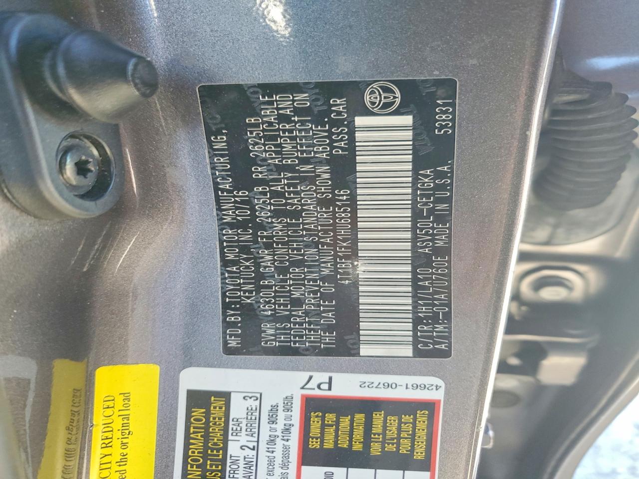 2017 TOYOTA CAMRY LE photo 37