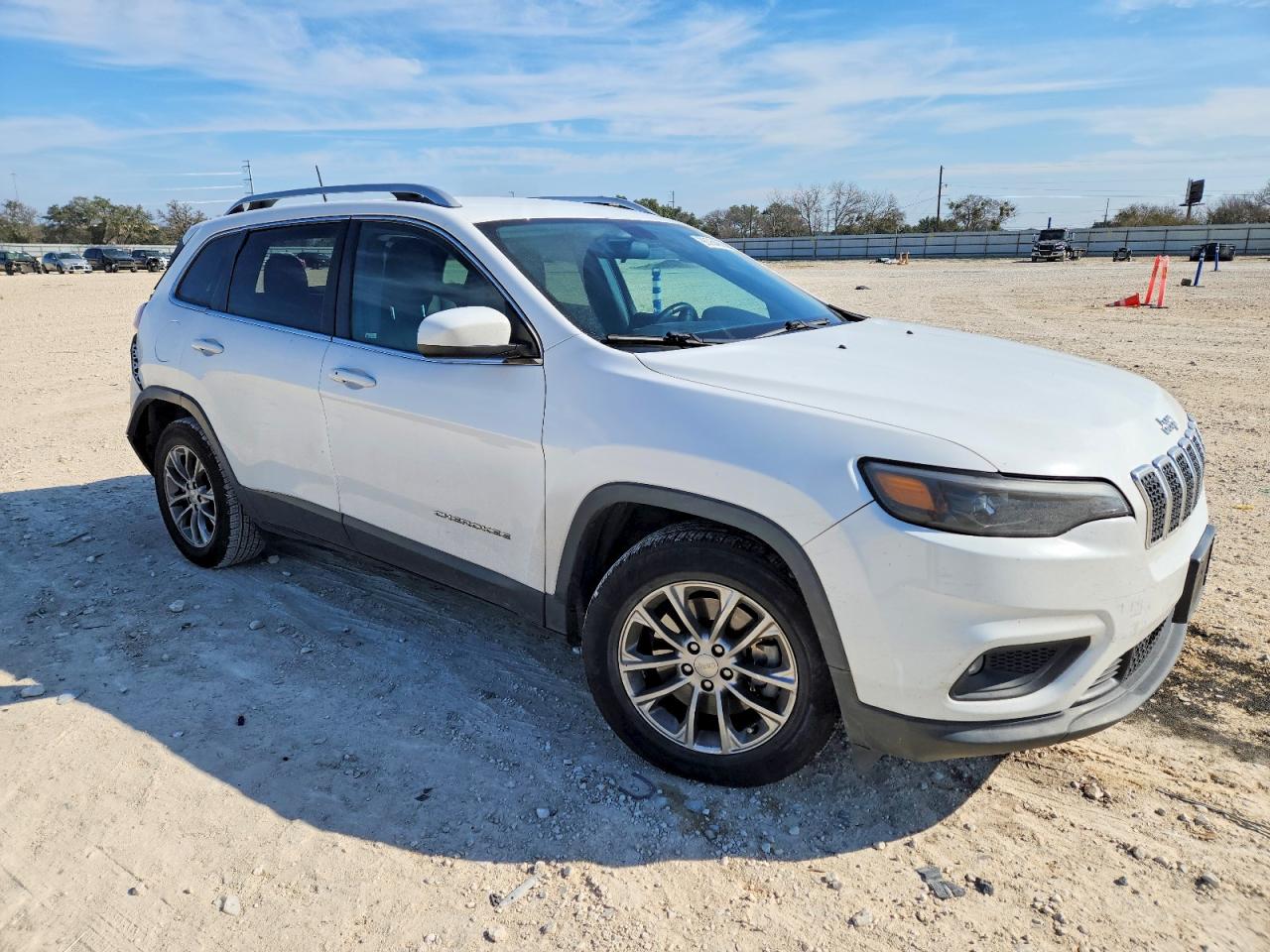2019 JEEP CHEROKEE LATITUDE PLUS photo 4