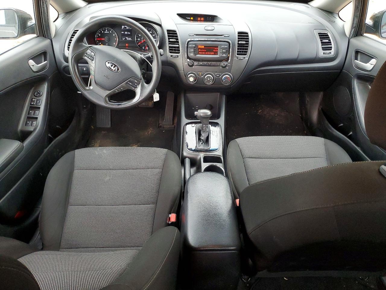 2018 KIA FORTE LX photo 8