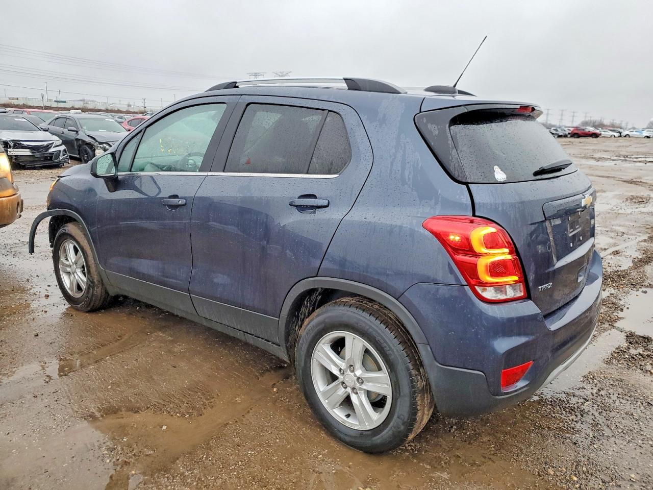 2018 CHEVROLET TRAX 1LT photo 3