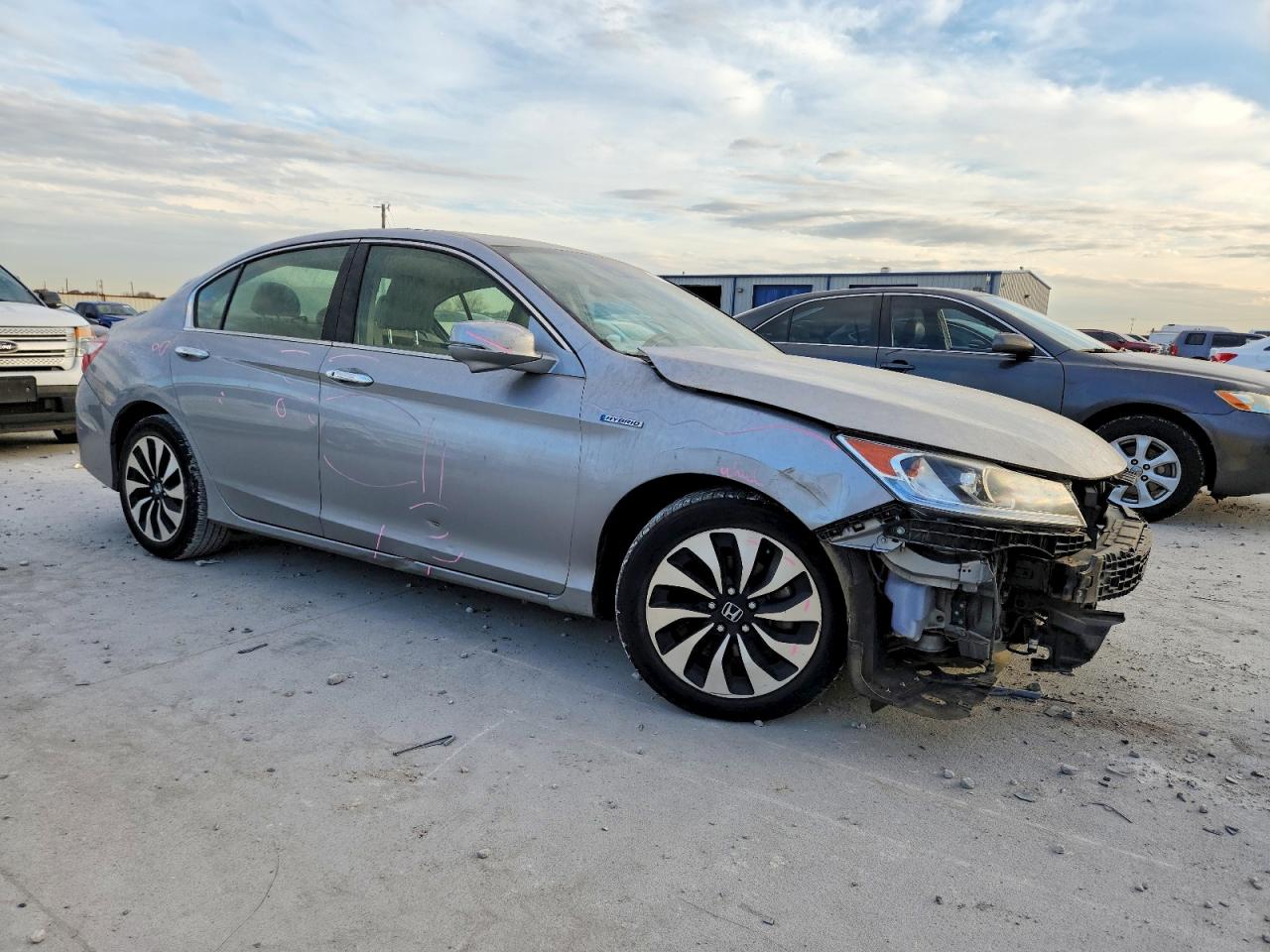 2017 HONDA ACCORD HYBRID EXL photo 4