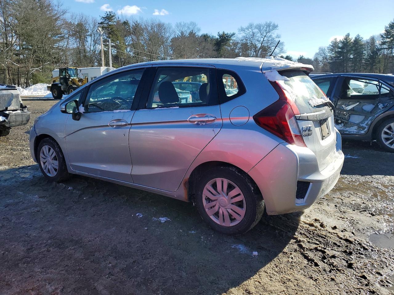 2016 HONDA FIT LX photo 2