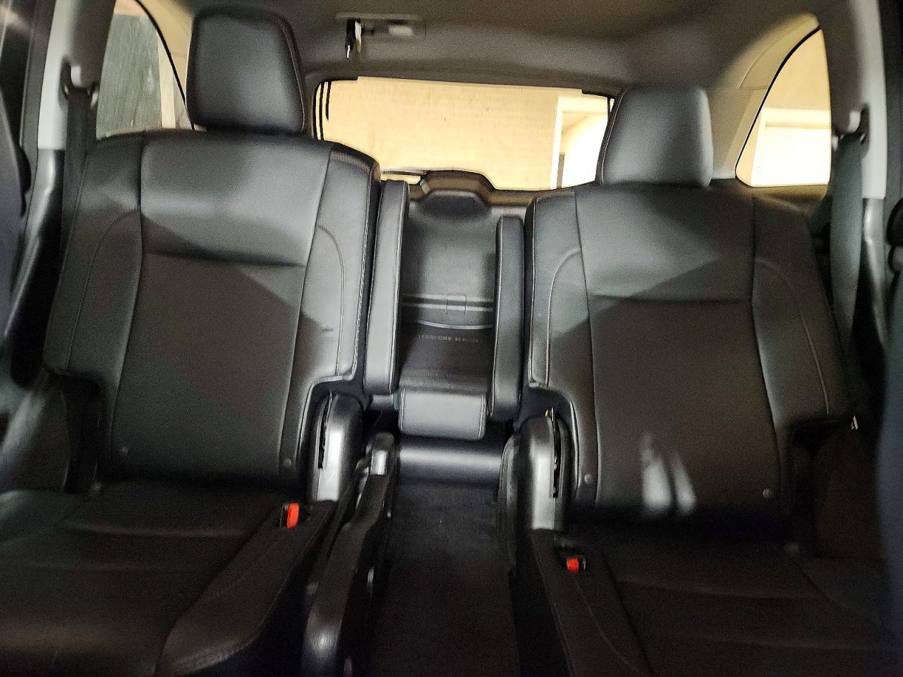 2014 TOYOTA HIGHLANDER XLE photo 10