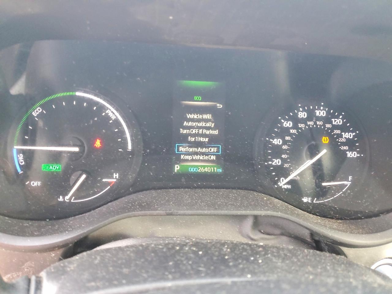 2021 TOYOTA SIENNA LE photo 9