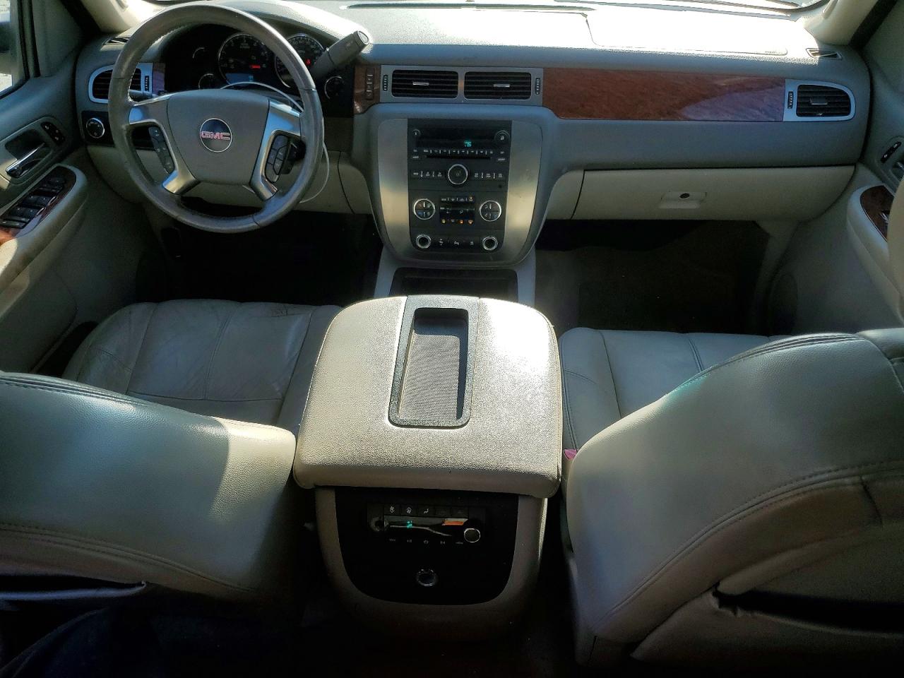 2007 GMC YUKON XL C1500 photo 22