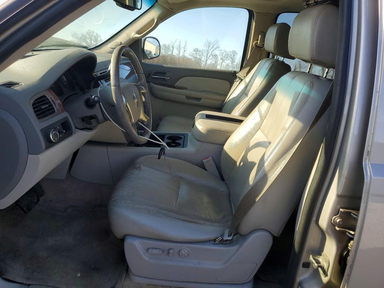 2007 GMC YUKON XL C1500 photo 19