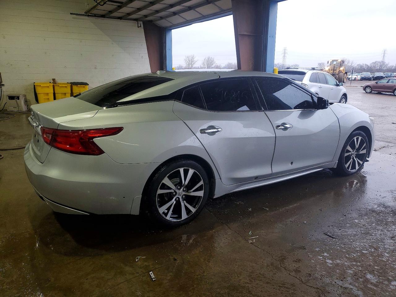 2017 NISSAN MAXIMA 3.5S photo 3