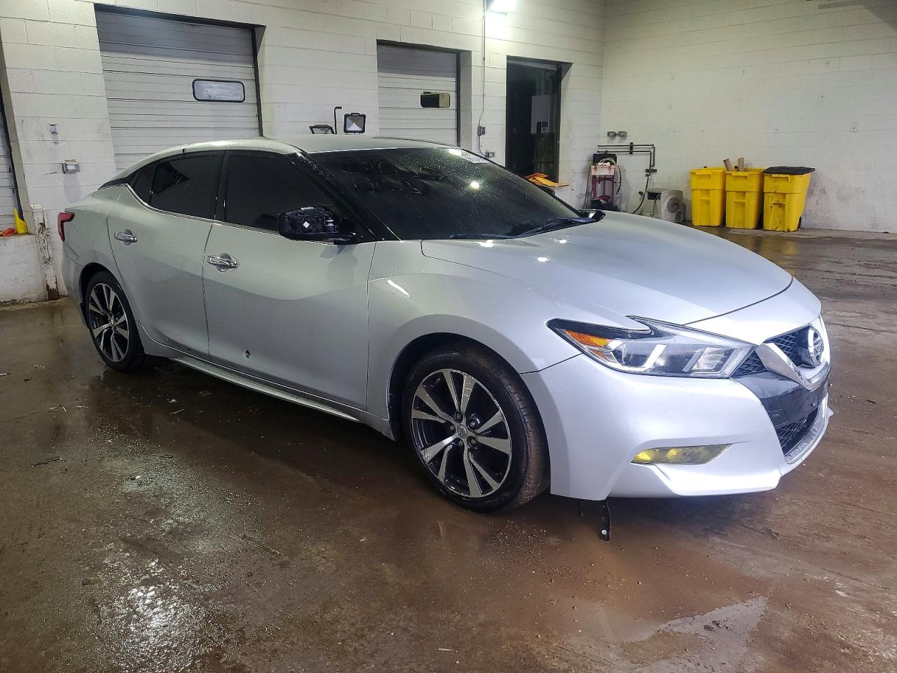 2017 NISSAN MAXIMA 3.5S photo 4