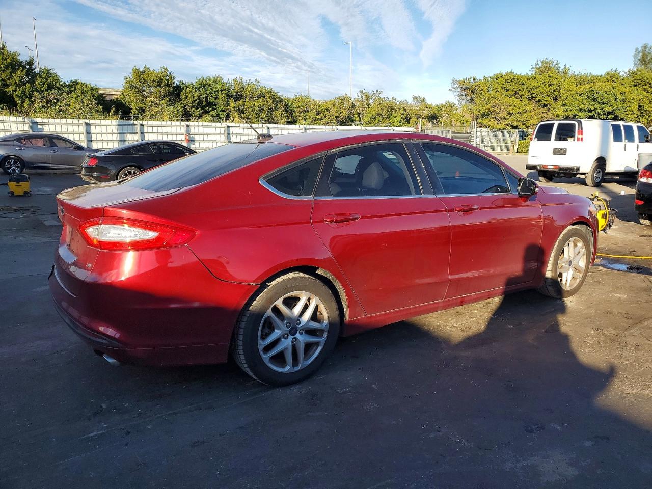 2016 FORD FUSION SE photo 3